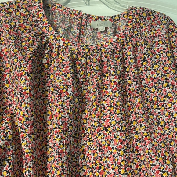 LOFT Floral Blouse - Pink and Yellow Spring Easter - Picture 5 of 7